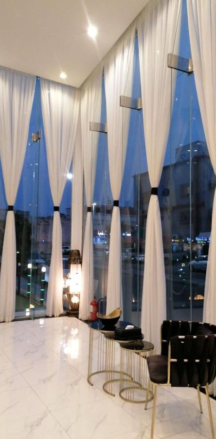 ايزي للوحدات المخدومة Appartement *